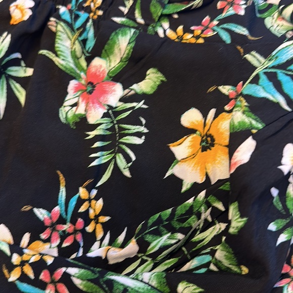 Girls Black,bright floral, flat front, pull-on lounge pants with belt. Art class - Picture 14 of 14